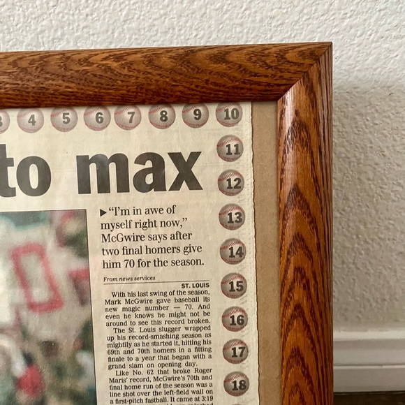 Framed Baseball Newspaper Article in Brown Frame Mark McGuire 13/16 inch - Picture 2 of 13